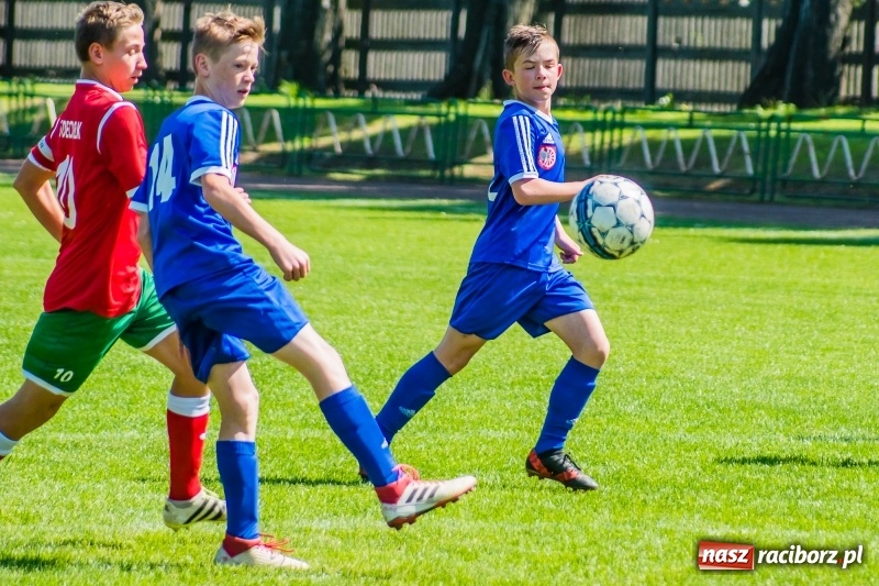 Zdjęcie w galerii na portalu naszraciborz.pl: Skromne zwycięstwo Unii Racibórz w starciu z Bełkiem wiadomości z regionu