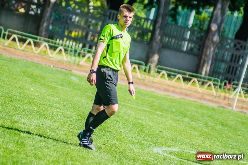 Zdjęcie w galerii na portalu naszraciborz.pl: Skromne zwycięstwo Unii Racibórz w starciu z Bełkiem wiadomości z regionu