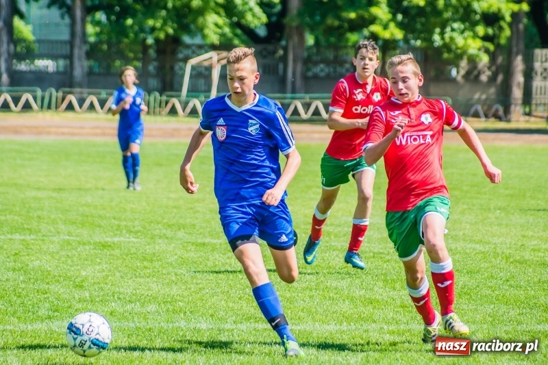 Zdjęcie w galerii na portalu naszraciborz.pl: Skromne zwycięstwo Unii Racibórz w starciu z Bełkiem wiadomości z regionu