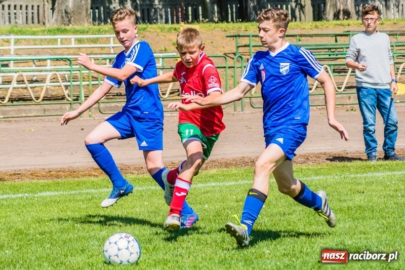 Zdjęcie w galerii na portalu naszraciborz.pl: Skromne zwycięstwo Unii Racibórz w starciu z Bełkiem wiadomości z regionu