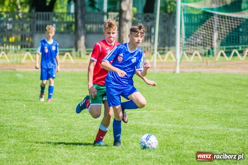Zdjęcie w galerii na portalu naszraciborz.pl: Skromne zwycięstwo Unii Racibórz w starciu z Bełkiem wiadomości z regionu
