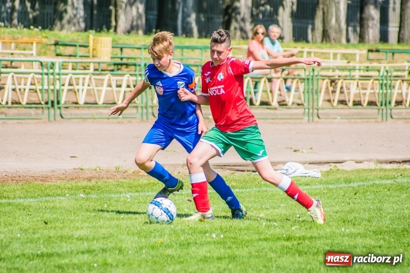 Zdjęcie w galerii na portalu naszraciborz.pl: Skromne zwycięstwo Unii Racibórz w starciu z Bełkiem wiadomości z regionu
