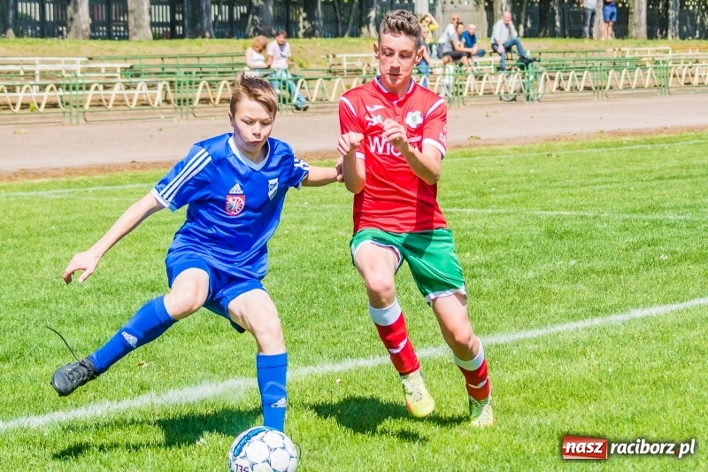 Zdjęcie w galerii na portalu naszraciborz.pl: Skromne zwycięstwo Unii Racibórz w starciu z Bełkiem wiadomości z regionu