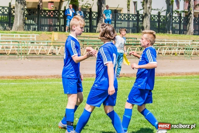 Zdjęcie w galerii na portalu naszraciborz.pl: Skromne zwycięstwo Unii Racibórz w starciu z Bełkiem wiadomości z regionu