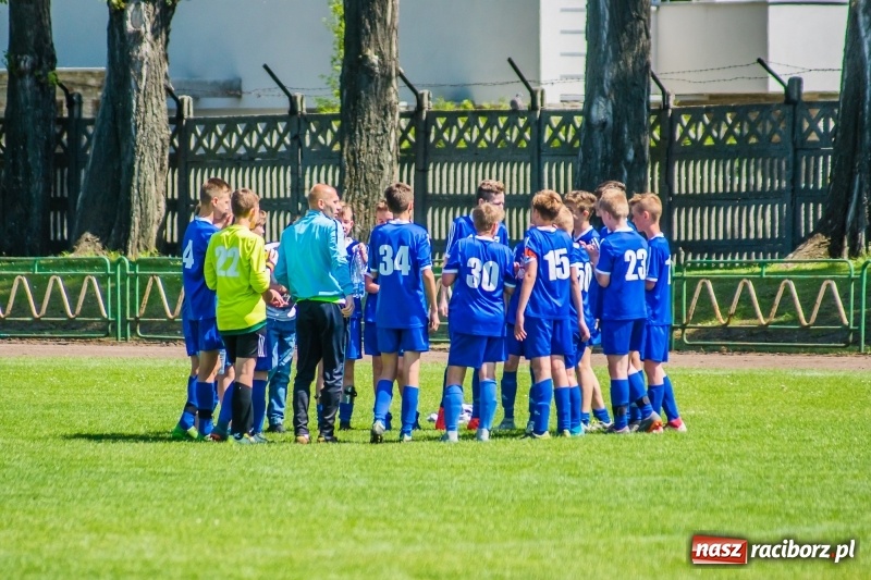 Zdjęcie w galerii na portalu naszraciborz.pl: Skromne zwycięstwo Unii Racibórz w starciu z Bełkiem wiadomości z regionu