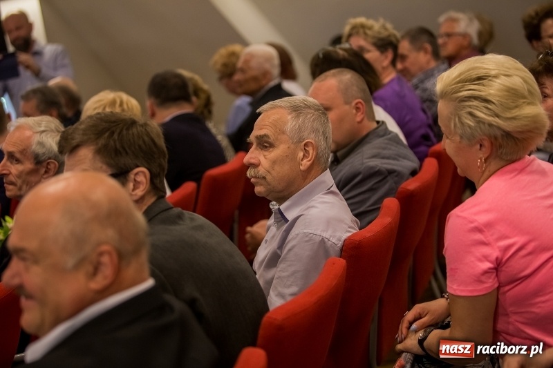 Zdjęcie w galerii na portalu naszraciborz.pl: Polska jest jedna, Polska jest nasza! Wicepremier Beata Szydło zebrała gromkie brawa na Zamku Piastowskim w Raciborzu wiadomości z regionu