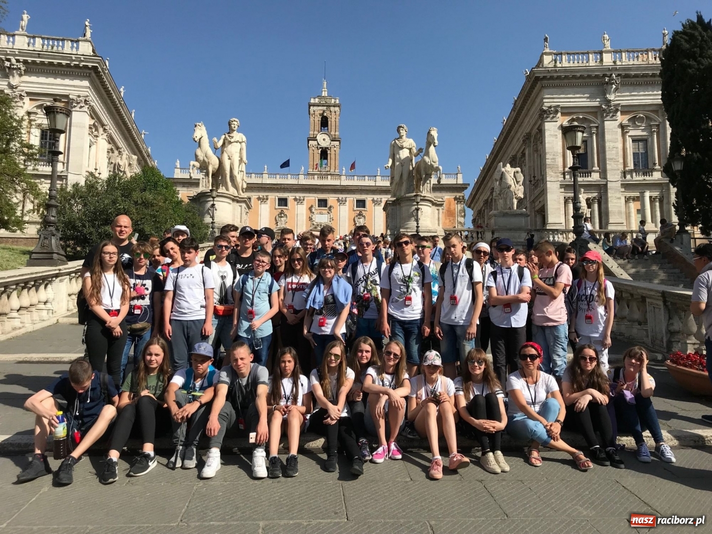 Zdjęcie w galerii na portalu naszraciborz.pl: Włoskie wojaże uczniów z SP 15 wiadomości z regionu