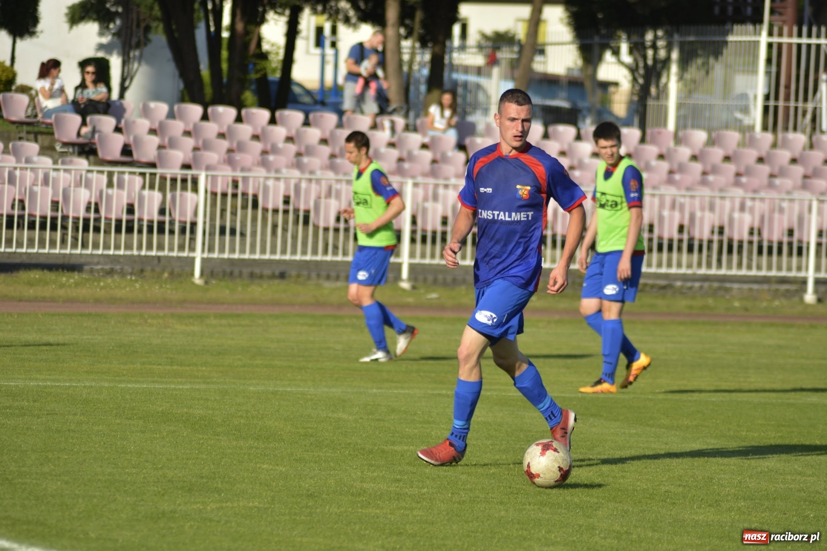 Zdjęcie w galerii na portalu naszraciborz.pl: Odra-Borucin: Podział punktów przy Bogumińskiej wiadomości z regionu