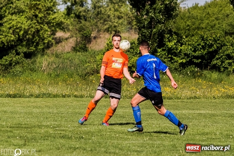 Zdjęcie w galerii na portalu naszraciborz.pl: Pewne zwycięstwo Cyprzanowa w starciu z Wojnowicami wiadomości z regionu