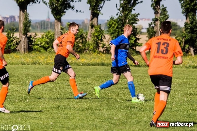 Zdjęcie w galerii na portalu naszraciborz.pl: Pewne zwycięstwo Cyprzanowa w starciu z Wojnowicami wiadomości z regionu