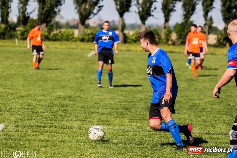 Zdjęcie w galerii na portalu naszraciborz.pl: Pewne zwycięstwo Cyprzanowa w starciu z Wojnowicami wiadomości z regionu