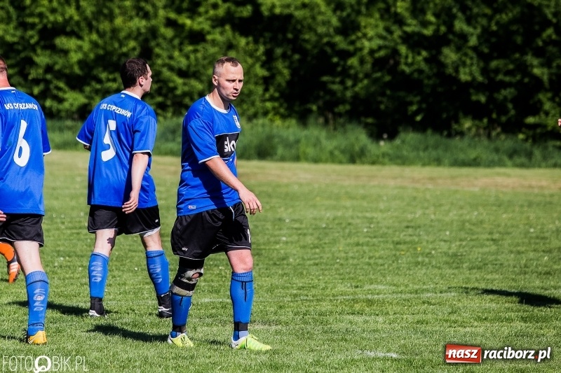 Zdjęcie w galerii na portalu naszraciborz.pl: Pewne zwycięstwo Cyprzanowa w starciu z Wojnowicami wiadomości z regionu