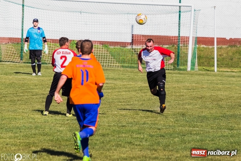 Zdjęcie w galerii na portalu naszraciborz.pl: C klasa: Miłe złego początki. Zmiana w fotelu lidera wiadomości z regionu