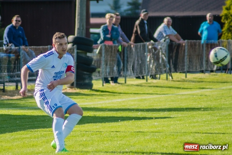 Zdjęcie w galerii na portalu naszraciborz.pl: Klasa okręgowa. Choć bardzo się starali, murów Fortecy nie sforsowali wiadomości z regionu