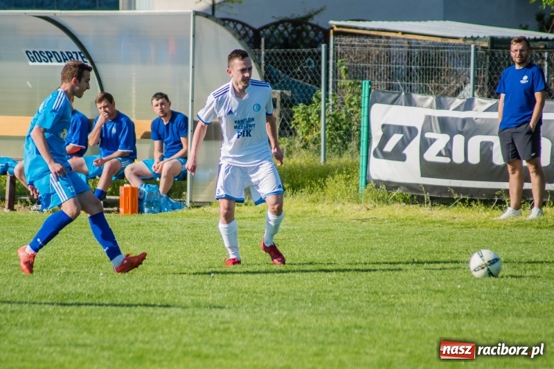 Zdjęcie w galerii na portalu naszraciborz.pl: Klasa okręgowa. Choć bardzo się starali, murów Fortecy nie sforsowali wiadomości z regionu