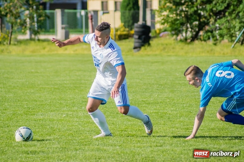 Zdjęcie w galerii na portalu naszraciborz.pl: Klasa okręgowa. Choć bardzo się starali, murów Fortecy nie sforsowali wiadomości z regionu