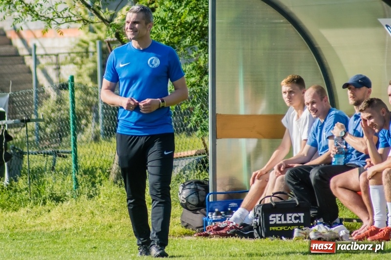 Zdjęcie w galerii na portalu naszraciborz.pl: Klasa okręgowa. Choć bardzo się starali, murów Fortecy nie sforsowali wiadomości z regionu