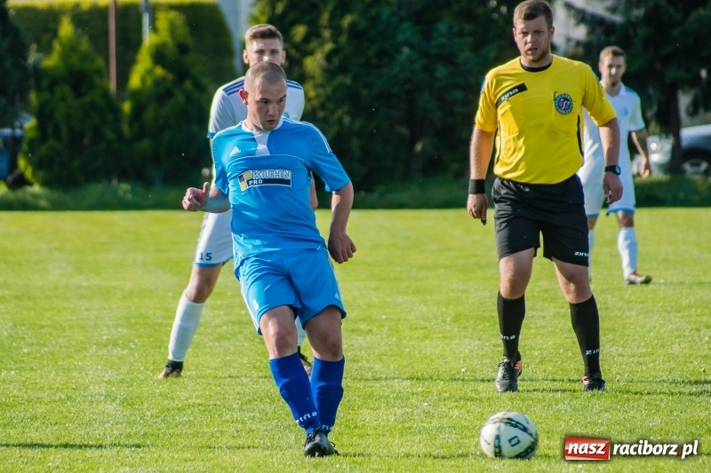 Zdjęcie w galerii na portalu naszraciborz.pl: Klasa okręgowa. Choć bardzo się starali, murów Fortecy nie sforsowali wiadomości z regionu