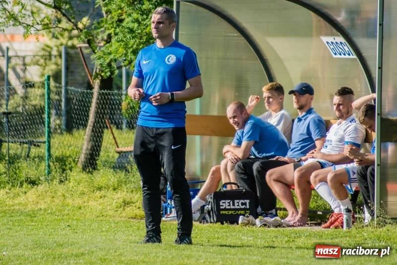 Zdjęcie w galerii na portalu naszraciborz.pl: Klasa okręgowa. Choć bardzo się starali, murów Fortecy nie sforsowali wiadomości z regionu