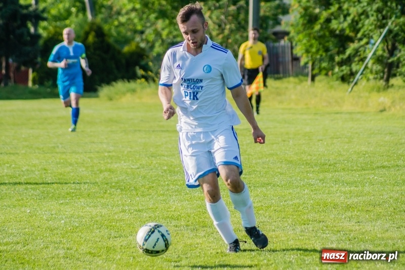 Zdjęcie w galerii na portalu naszraciborz.pl: Klasa okręgowa. Choć bardzo się starali, murów Fortecy nie sforsowali wiadomości z regionu