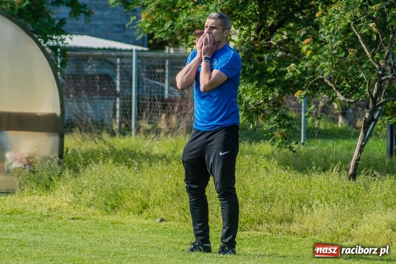 Zdjęcie w galerii na portalu naszraciborz.pl: Klasa okręgowa. Choć bardzo się starali, murów Fortecy nie sforsowali wiadomości z regionu