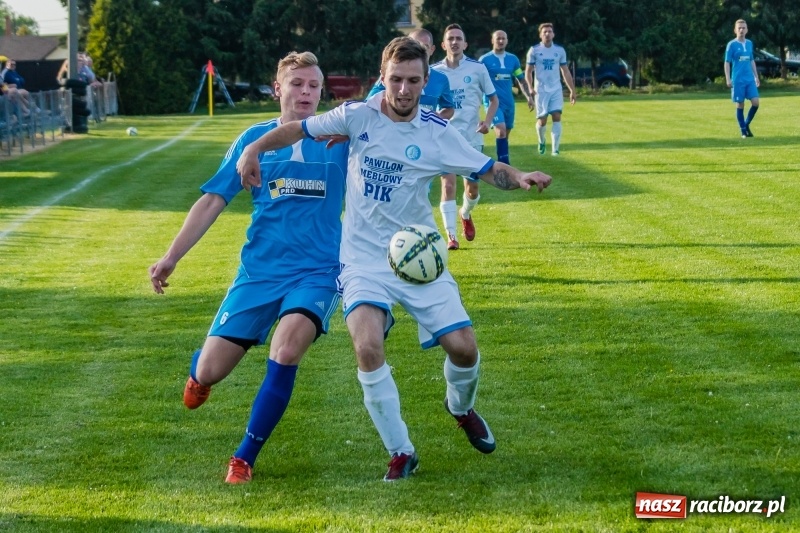 Zdjęcie w galerii na portalu naszraciborz.pl: Klasa okręgowa. Choć bardzo się starali, murów Fortecy nie sforsowali wiadomości z regionu