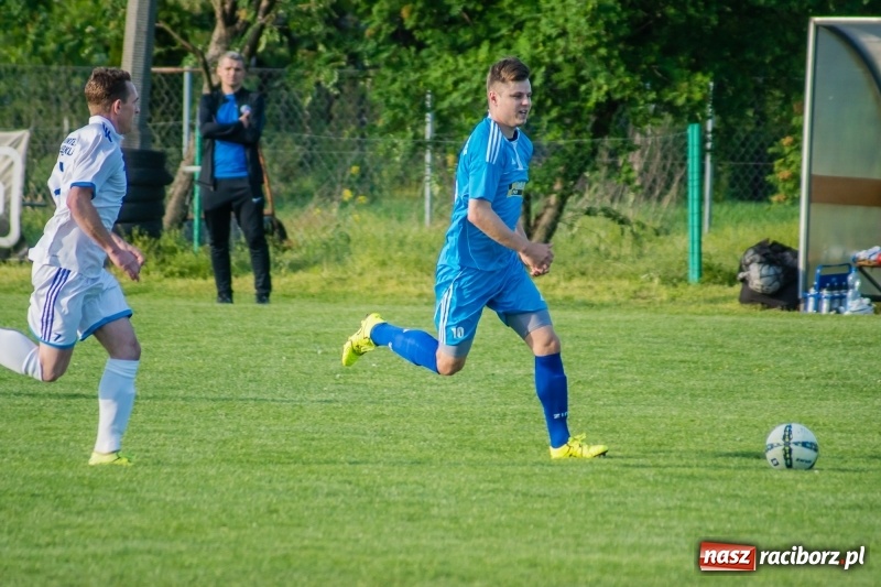 Zdjęcie w galerii na portalu naszraciborz.pl: Klasa okręgowa. Choć bardzo się starali, murów Fortecy nie sforsowali wiadomości z regionu