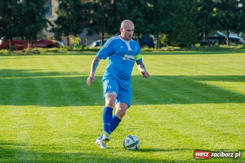 Zdjęcie w galerii na portalu naszraciborz.pl: Klasa okręgowa. Choć bardzo się starali, murów Fortecy nie sforsowali wiadomości z regionu