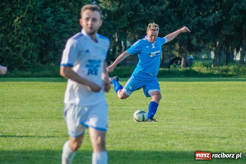 Zdjęcie w galerii na portalu naszraciborz.pl: Klasa okręgowa. Choć bardzo się starali, murów Fortecy nie sforsowali wiadomości z regionu