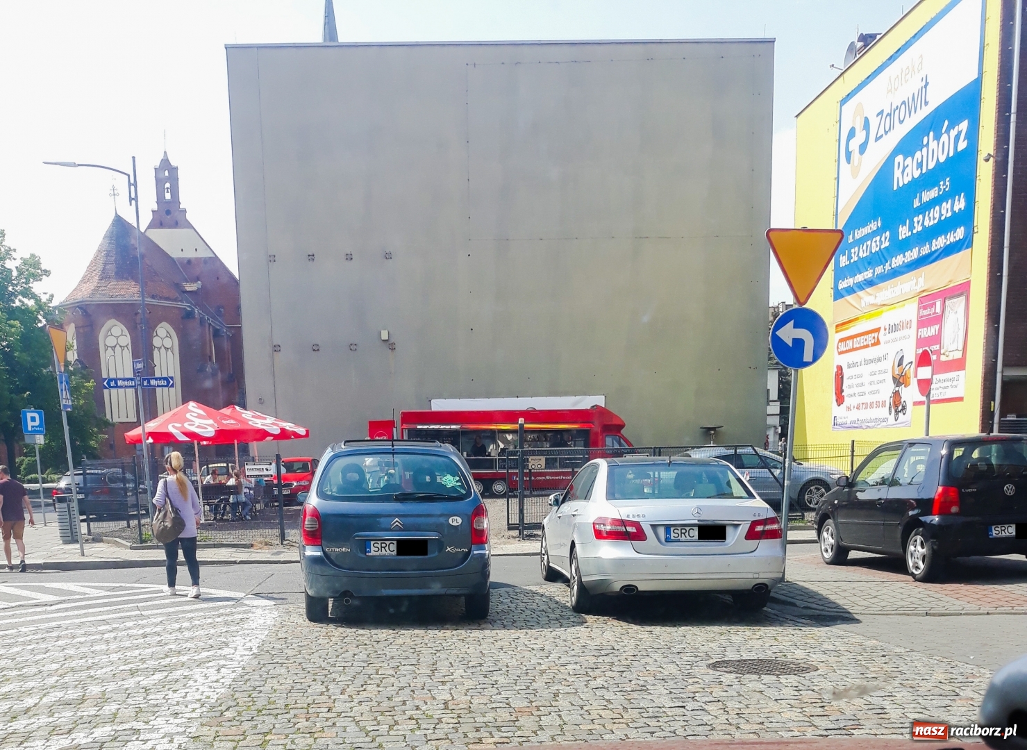 Zdjęcie w galerii na portalu naszraciborz.pl: Arcymistrzowie parkowania z SRC wiadomości z regionu