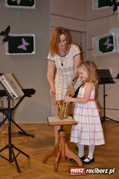 Zdjęcie w galerii na portalu naszraciborz.pl: XXIV Przegląd Młodych Talentów w Tworkowie wiadomości z regionu