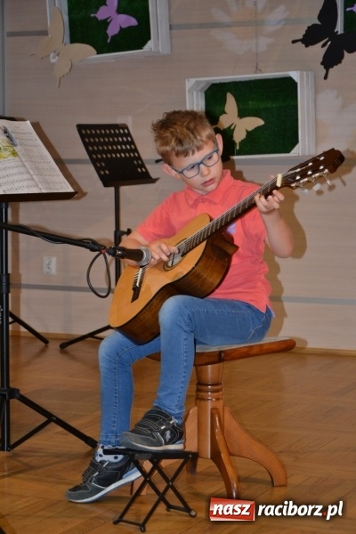 Zdjęcie w galerii na portalu naszraciborz.pl: XXIV Przegląd Młodych Talentów w Tworkowie wiadomości z regionu