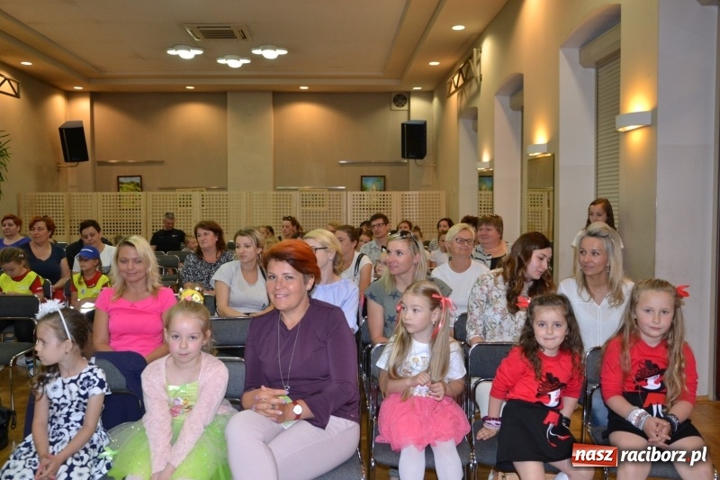 Zdjęcie w galerii na portalu naszraciborz.pl: XXIV Przegląd Młodych Talentów w Tworkowie wiadomości z regionu