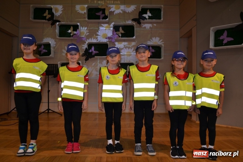 Zdjęcie w galerii na portalu naszraciborz.pl: XXIV Przegląd Młodych Talentów w Tworkowie wiadomości z regionu