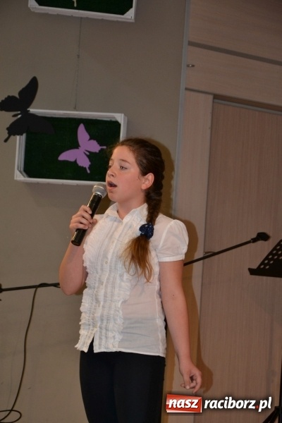 Zdjęcie w galerii na portalu naszraciborz.pl: XXIV Przegląd Młodych Talentów w Tworkowie wiadomości z regionu
