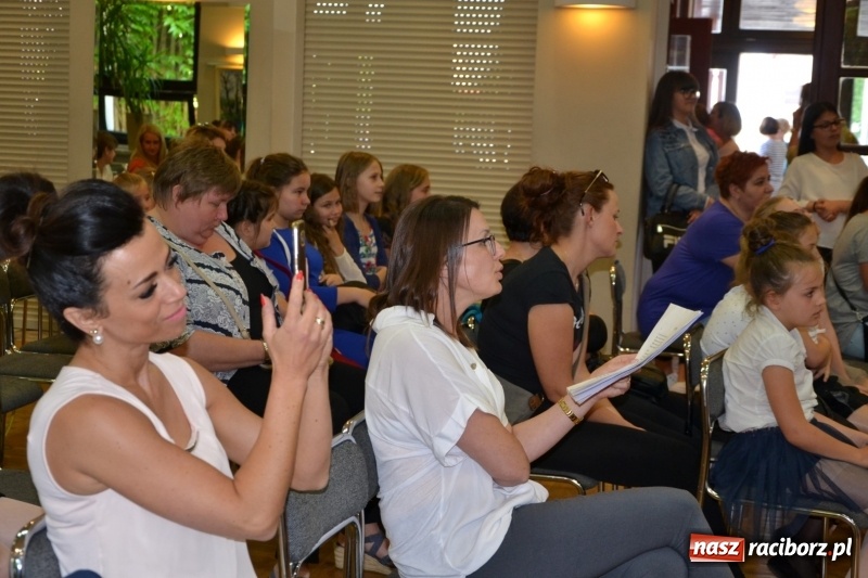 Zdjęcie w galerii na portalu naszraciborz.pl: XXIV Przegląd Młodych Talentów w Tworkowie wiadomości z regionu