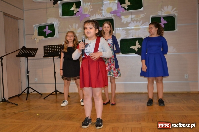 Zdjęcie w galerii na portalu naszraciborz.pl: XXIV Przegląd Młodych Talentów w Tworkowie wiadomości z regionu