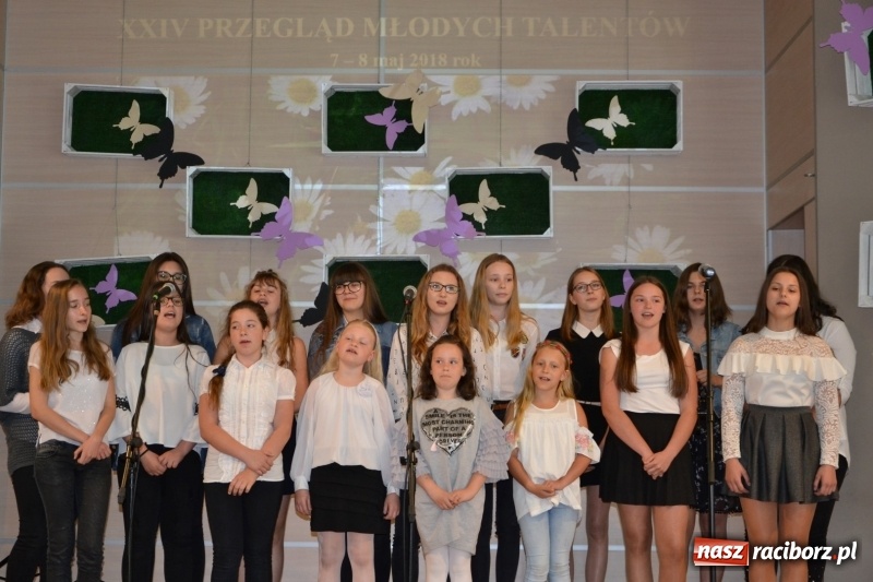 Zdjęcie w galerii na portalu naszraciborz.pl: XXIV Przegląd Młodych Talentów w Tworkowie wiadomości z regionu