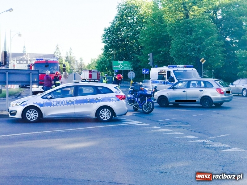 Zdjęcie w galerii na portalu naszraciborz.pl: 29-latek z yamahy w szpitalu. Zdarzenie pod Mechanikiem  wiadomości z regionu