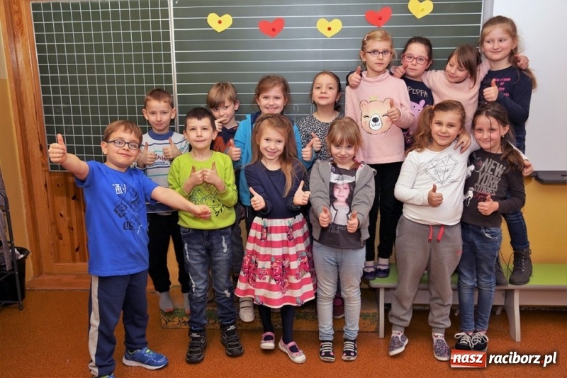 Zdjęcie w galerii na portalu naszraciborz.pl: ZSOMS - szkoła przyjazna mózgowi wiadomości z regionu