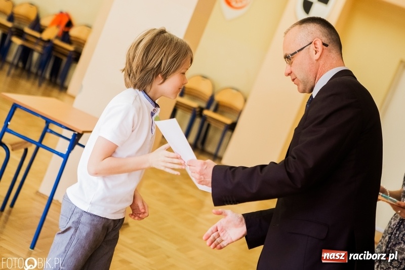 Zdjęcie w galerii na portalu naszraciborz.pl: W Szkole Podstawowej nr 18 wyłoniono Mistrza Rozrywek Umysłowych wiadomości z regionu