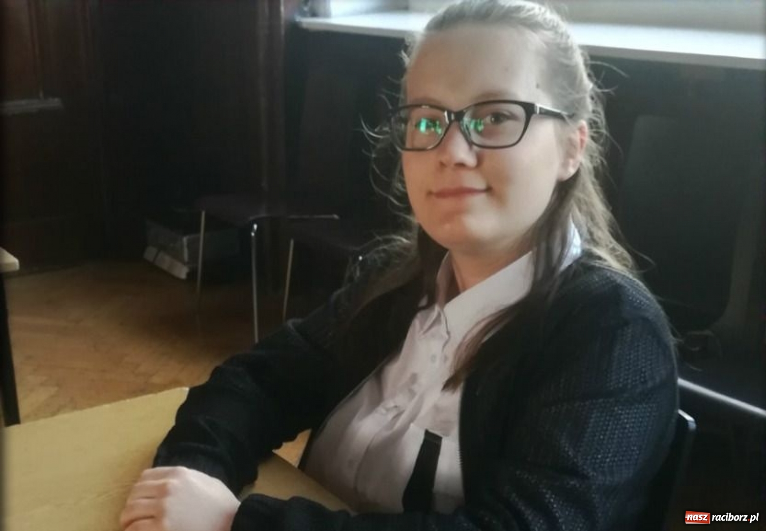 Zdjęcie w galerii na portalu naszraciborz.pl: Karolina z Nędzy najlepsza w powiecie z języka angielskiego  wiadomości z regionu
