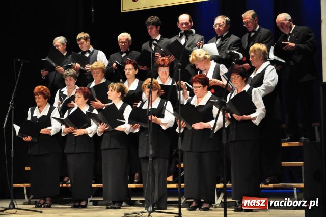 Zdjęcie w galerii na portalu naszraciborz.pl: Nie zapomnieli o Chopinie... wiadomości z regionu