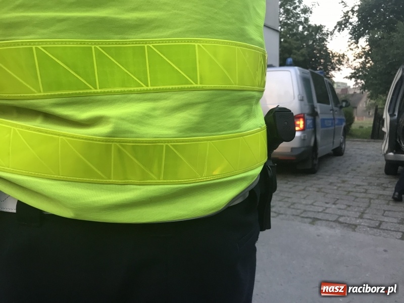 Zdjęcie w galerii na portalu naszraciborz.pl: Nietrzeźwy 62-latek uciekał przed policją. Skończyło się kolizją z radiowozem wiadomości z regionu