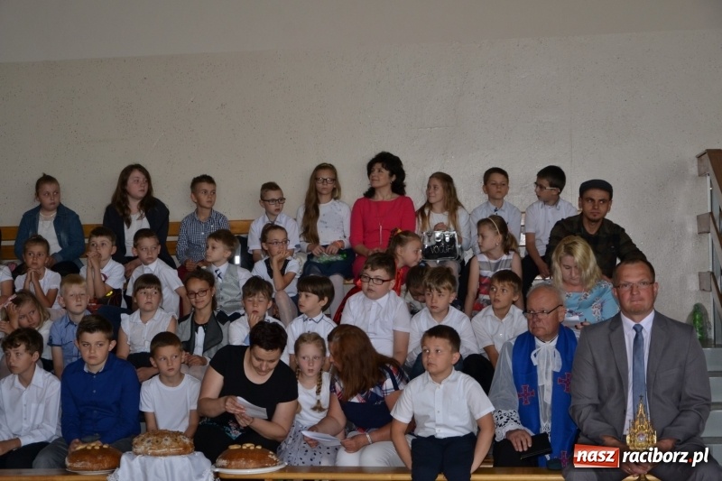 Zdjęcie w galerii na portalu naszraciborz.pl: Festiwal Pozytywnych Wartości w Bieńkowicach  wiadomości z regionu