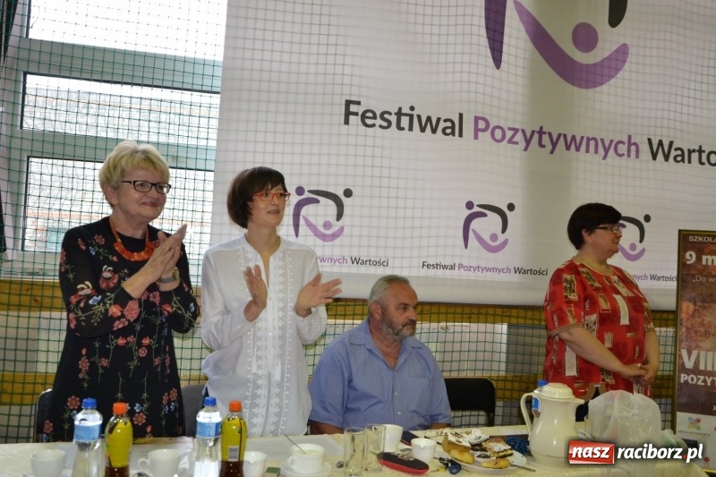 Zdjęcie w galerii na portalu naszraciborz.pl: Festiwal Pozytywnych Wartości w Bieńkowicach  wiadomości z regionu