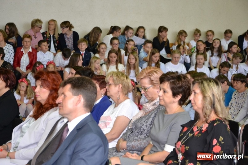 Zdjęcie w galerii na portalu naszraciborz.pl: Festiwal Pozytywnych Wartości w Bieńkowicach  wiadomości z regionu