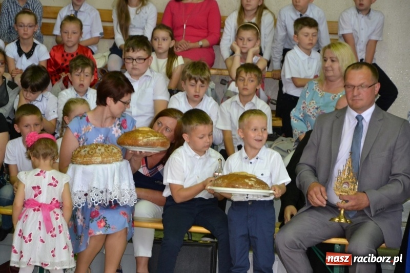 Zdjęcie w galerii na portalu naszraciborz.pl: Festiwal Pozytywnych Wartości w Bieńkowicach  wiadomości z regionu