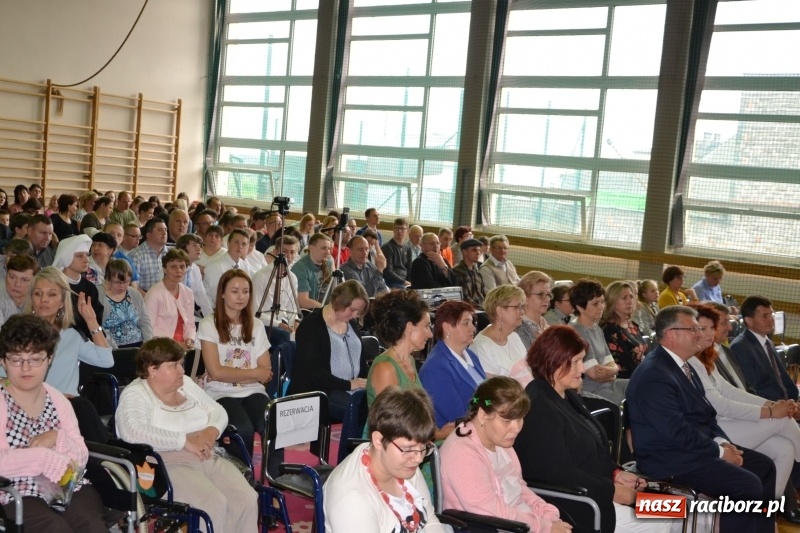 Zdjęcie w galerii na portalu naszraciborz.pl: Festiwal Pozytywnych Wartości w Bieńkowicach  wiadomości z regionu