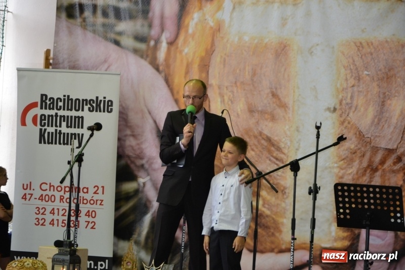 Zdjęcie w galerii na portalu naszraciborz.pl: Festiwal Pozytywnych Wartości w Bieńkowicach  wiadomości z regionu